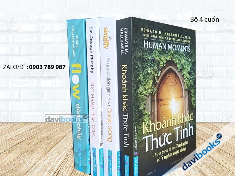 Bộ Sách [Sống Tỉnh Thức]: Sức Mạnh Tiềm Thức + Khoảnh Khắc Thức Tỉnh  + Bí Quyết Đơn Giản Hóa Cuộc Sống + Dòng Chảy - Khám Phá Con Đường Đến Hạnh Phúc (4 Cuốn)