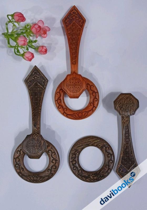 (ad10146) Móc Y Gỗ
